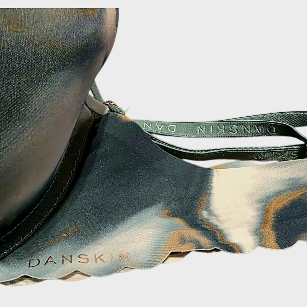 Danskin Women’s Teal Marble Molded Bra 38C Smooth Underwire Support, Like New - Picture 4 of 7